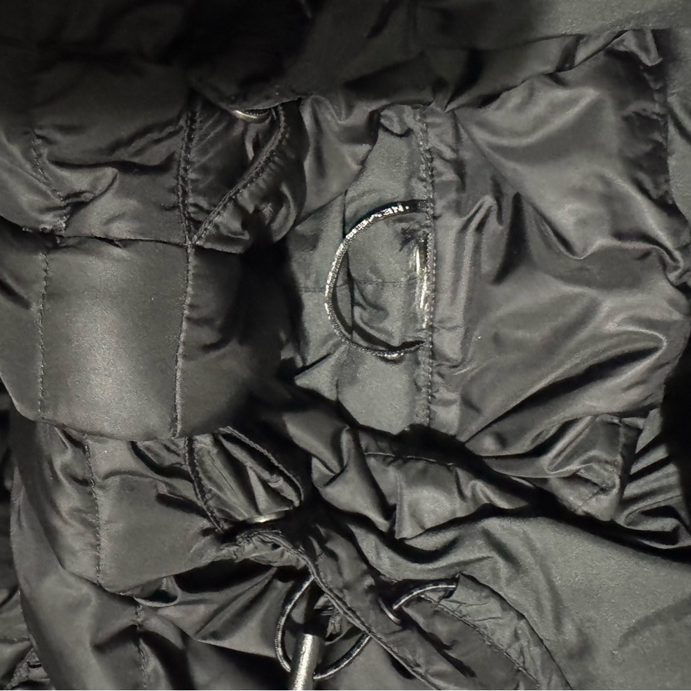 The North Face Black Puffer Coat - Picture 16 of 16